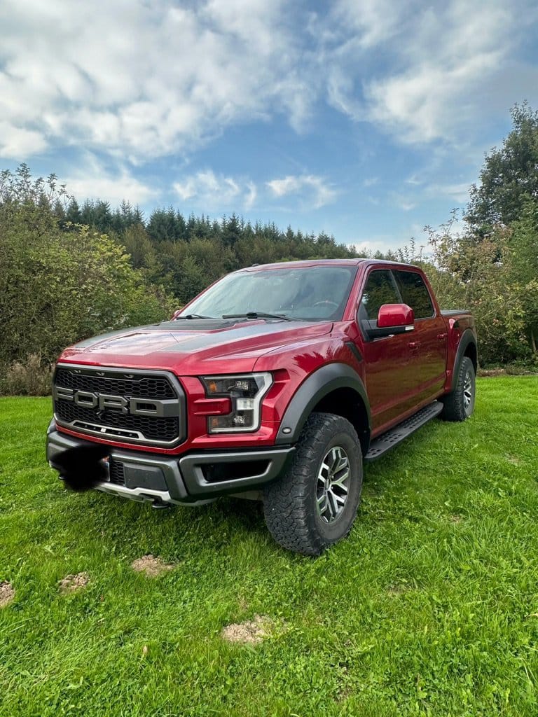FORD F-150 RAPTOR — vue 3